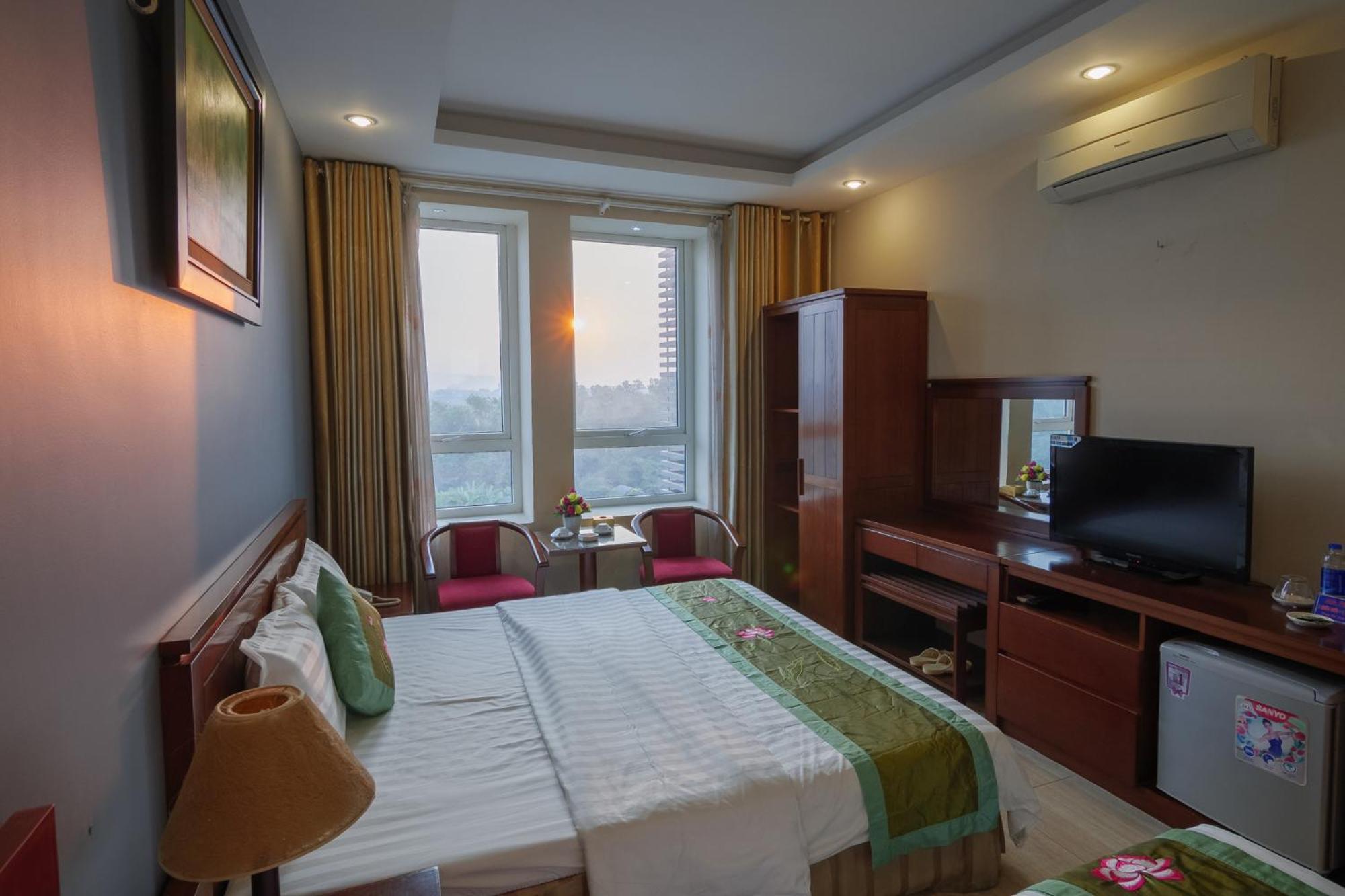 Ngan Ha Hotel Long Bien هانوي المظهر الخارجي الصورة